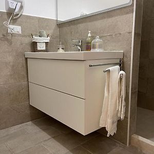 Single Room Private Bathroom